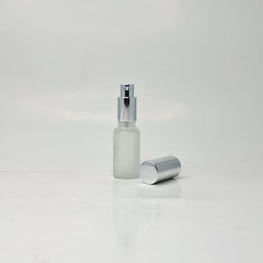 20ml Frosted Glass Bottle - Full Cover Silver Spray
