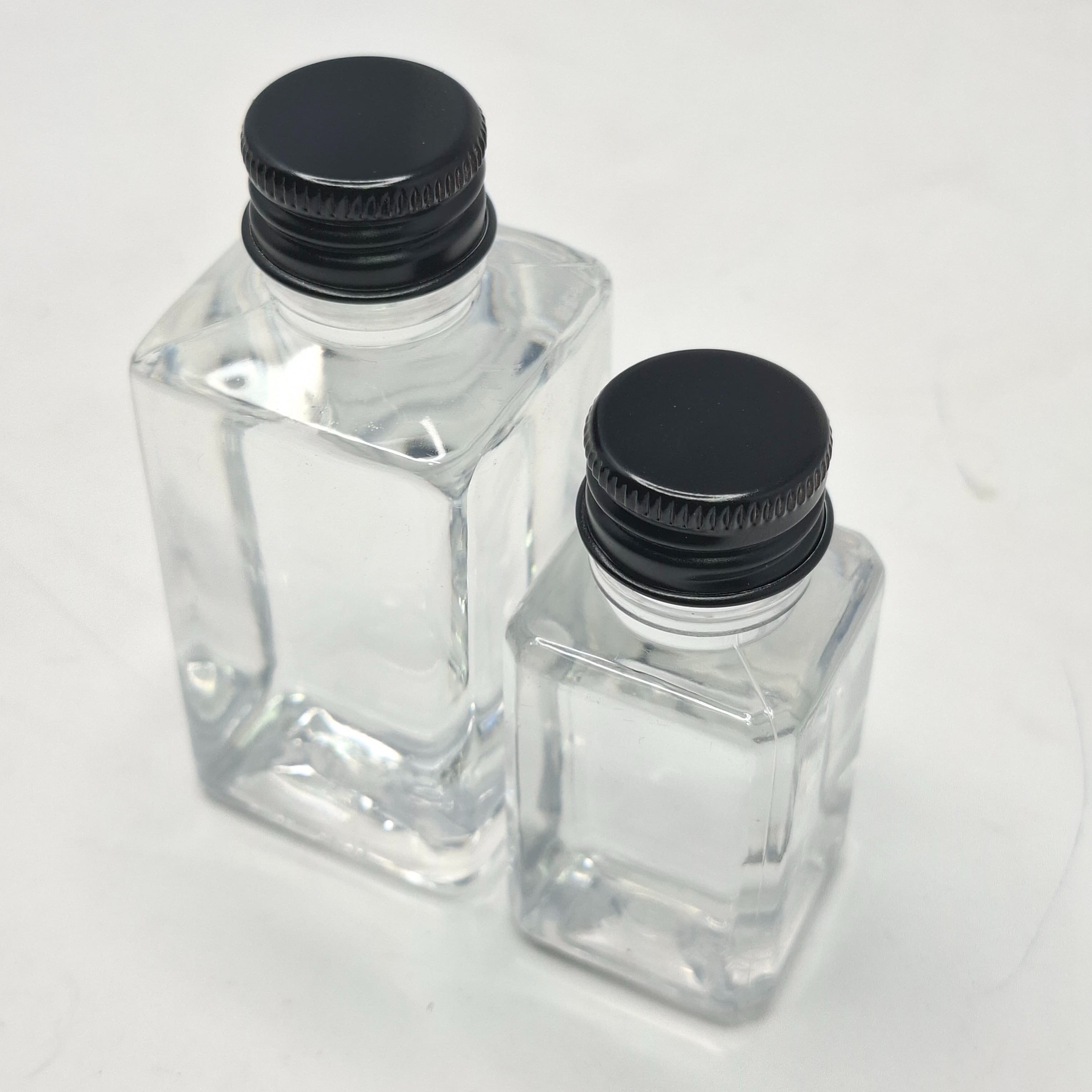 Thumbnail 3 of 50ml SQ Bottle Clear - Alu Cap Black 