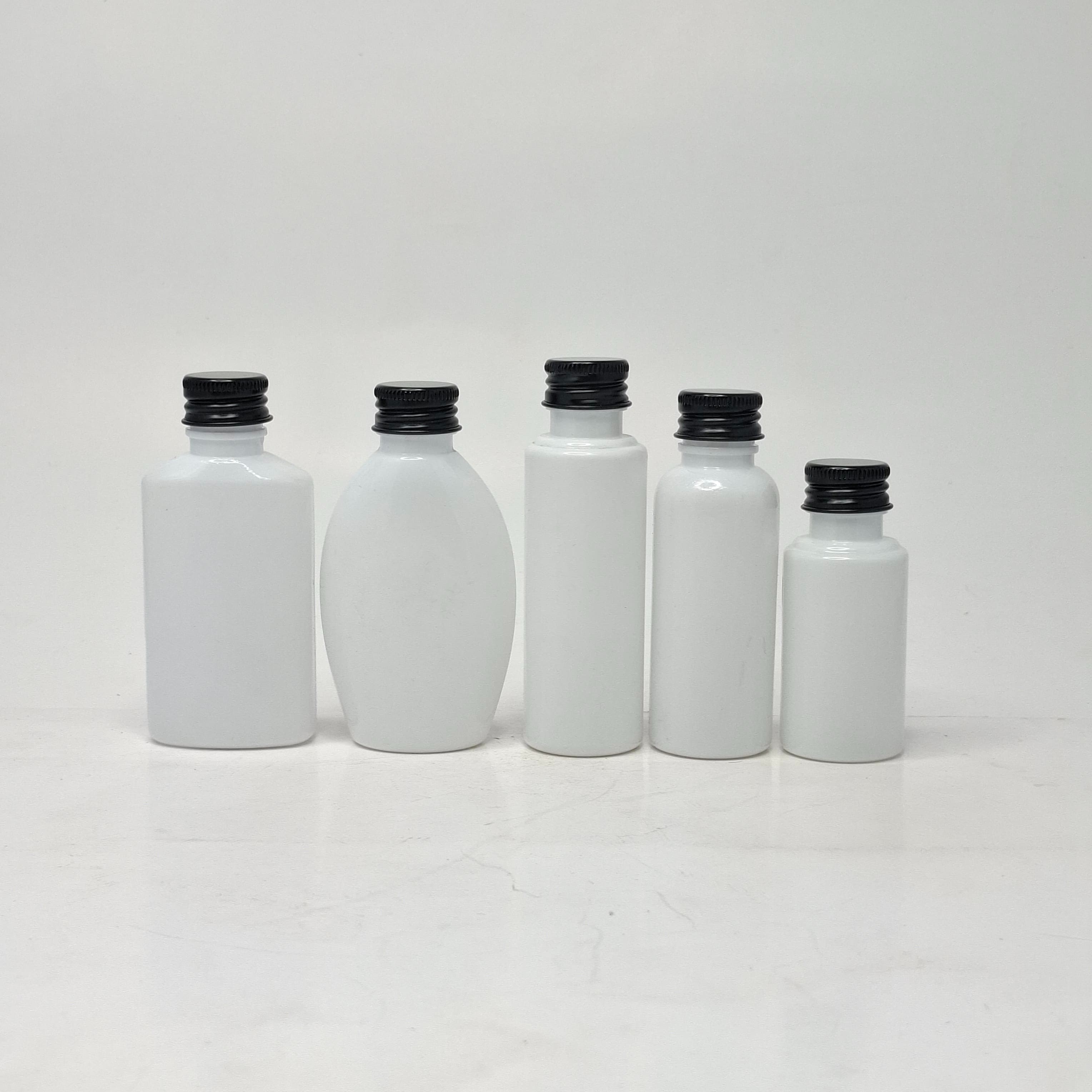 Thumbnail 2 of 50ml Body Lotion White - Alu Cap Black