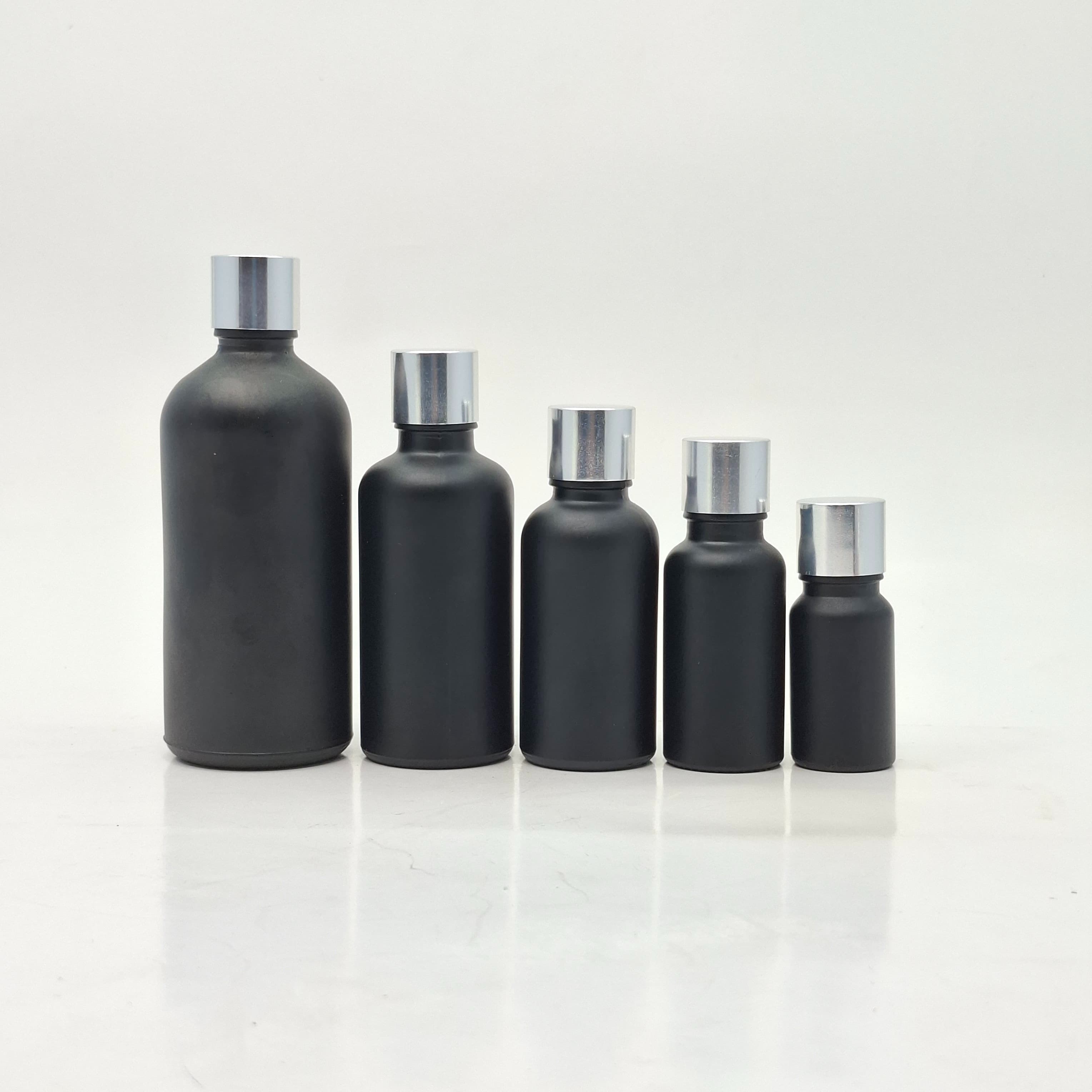 Main image of 10ml-100ml Black Glass Bottle - Shine Silver Lid