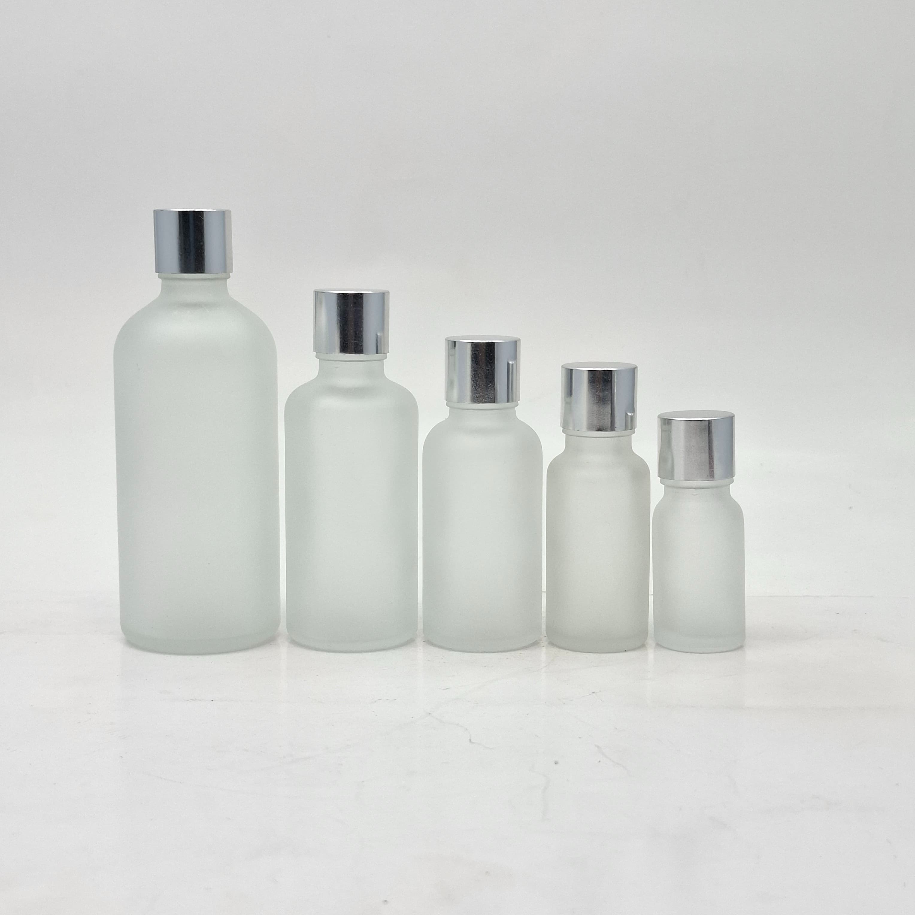 Thumbnail 2 of 30ml Frosted Glass Bottle -18mm Shine Silver Lid with insert