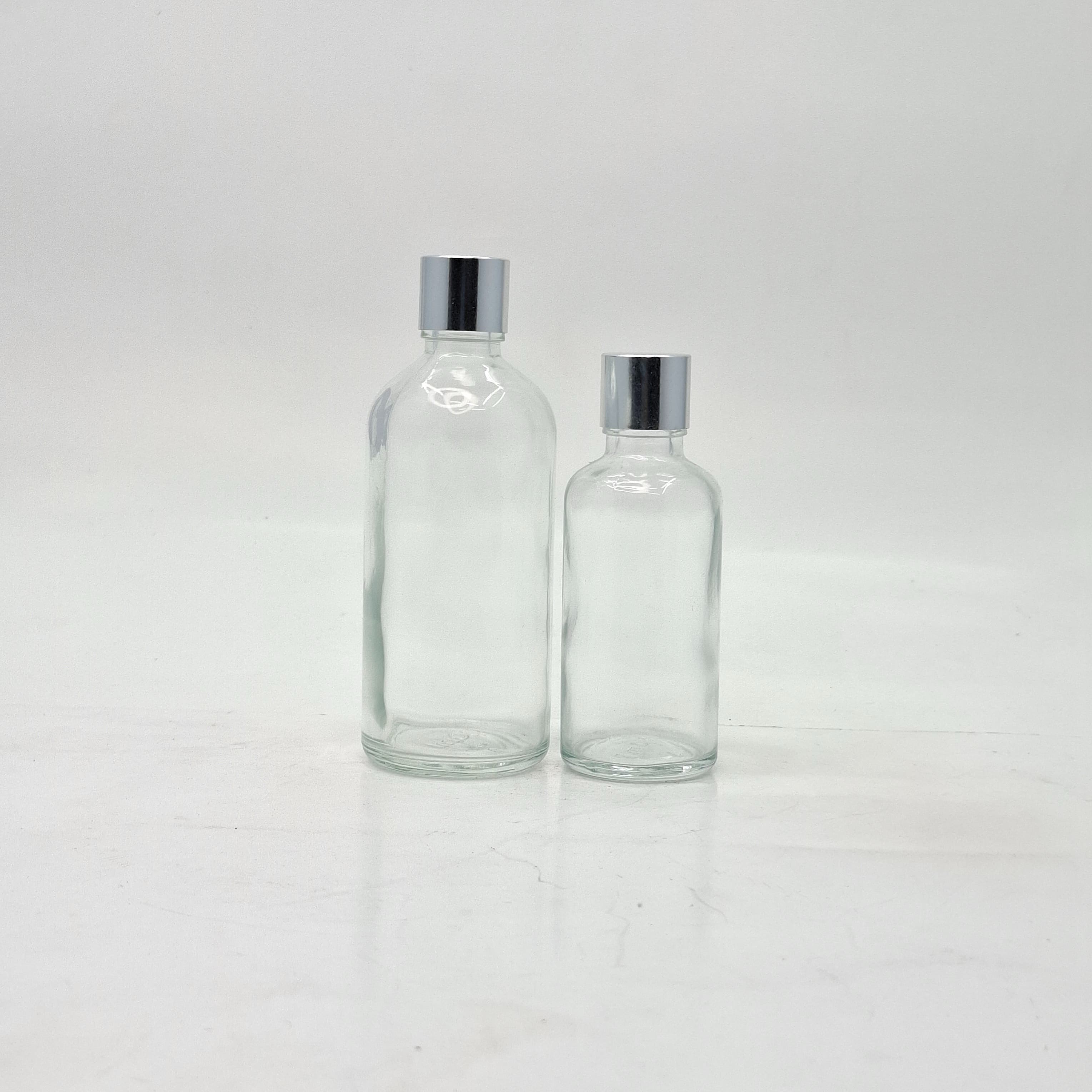 Thumbnail 2 of 100ml Clear Glass Bottle - 18mm Shine Silver Lid with insert