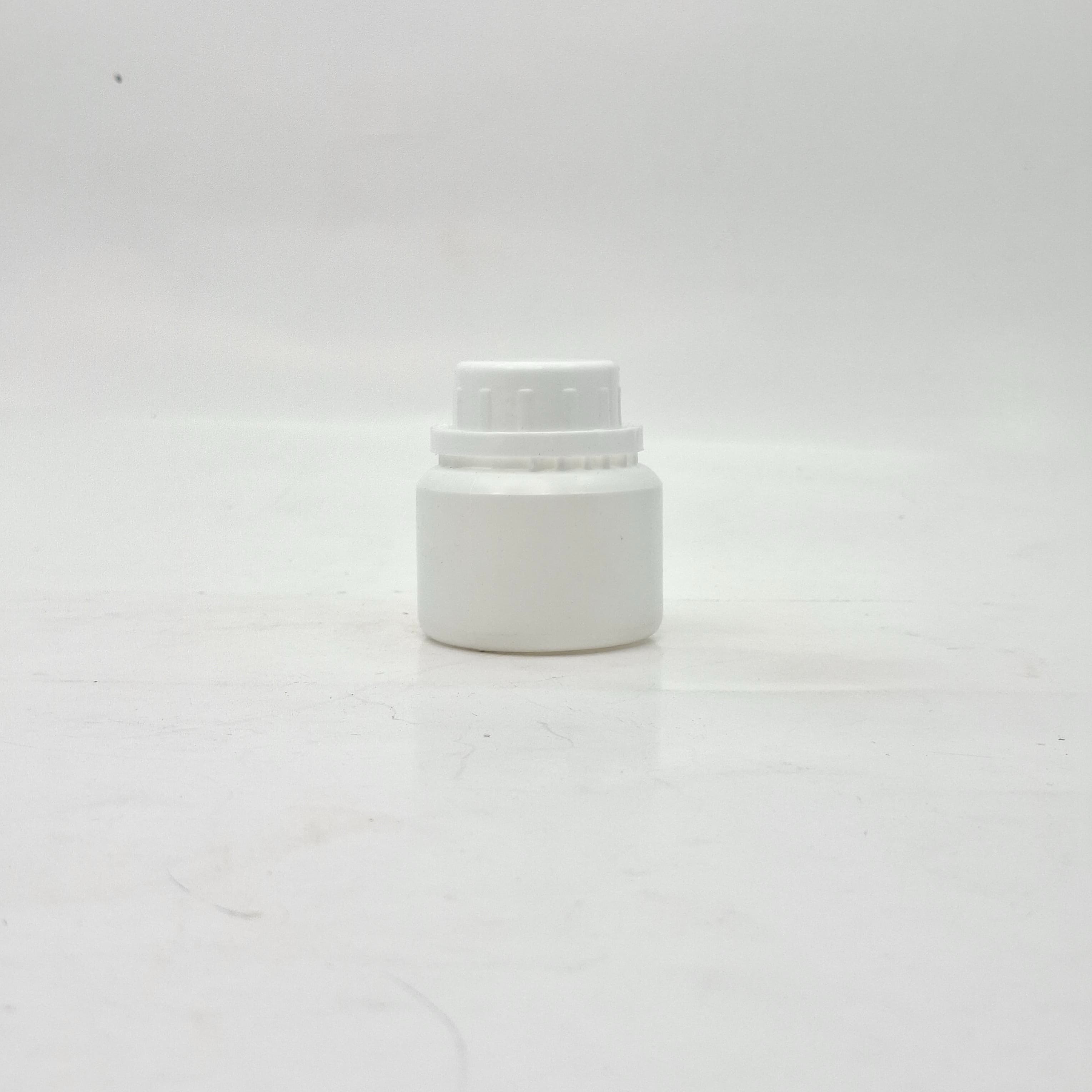 Main image of 100 ml Capsule Bottle with cap - White