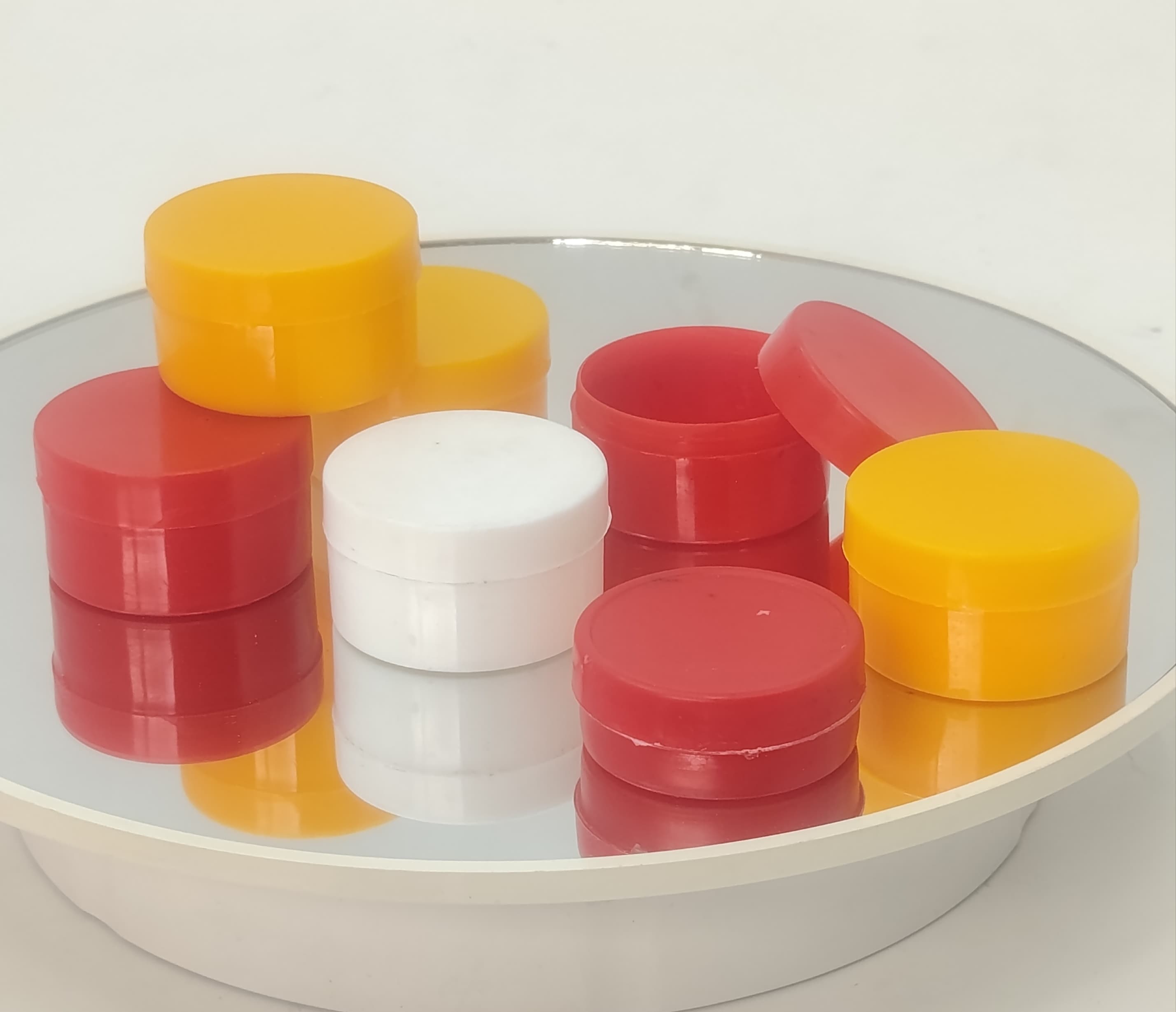 Main image of 8ml Lip Balm Tub - White